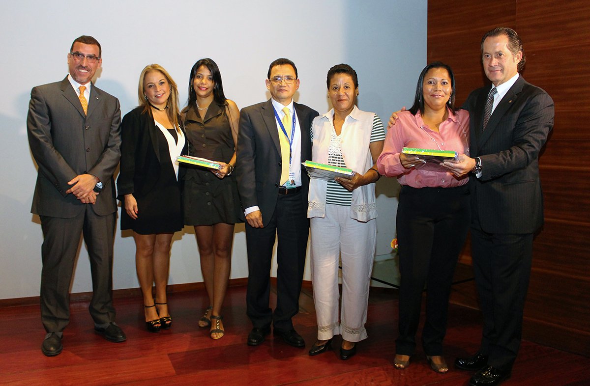 Premio Empresario Banca Comunitaria reconoció la labor de 9 emprendedores